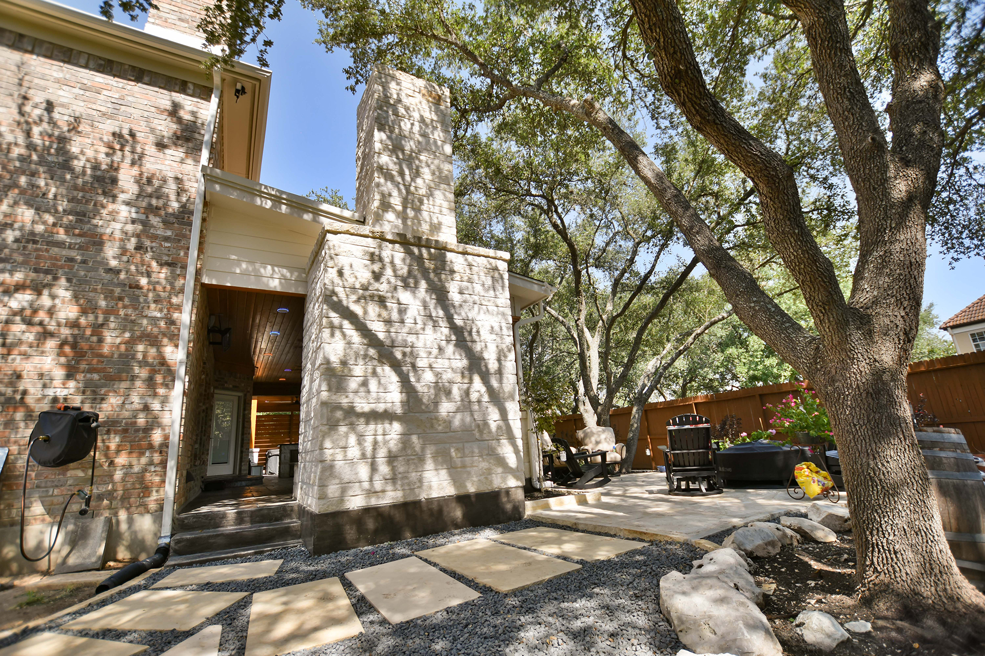 brick house outdoor living patio