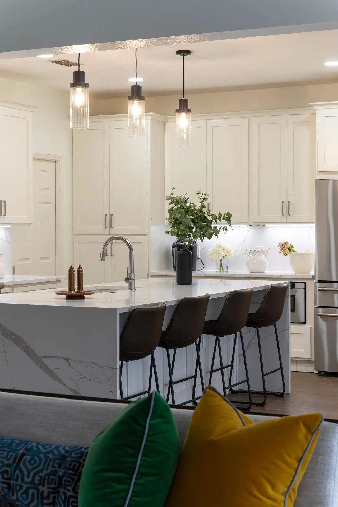 bar stools white kitchen pendant lights san antonio