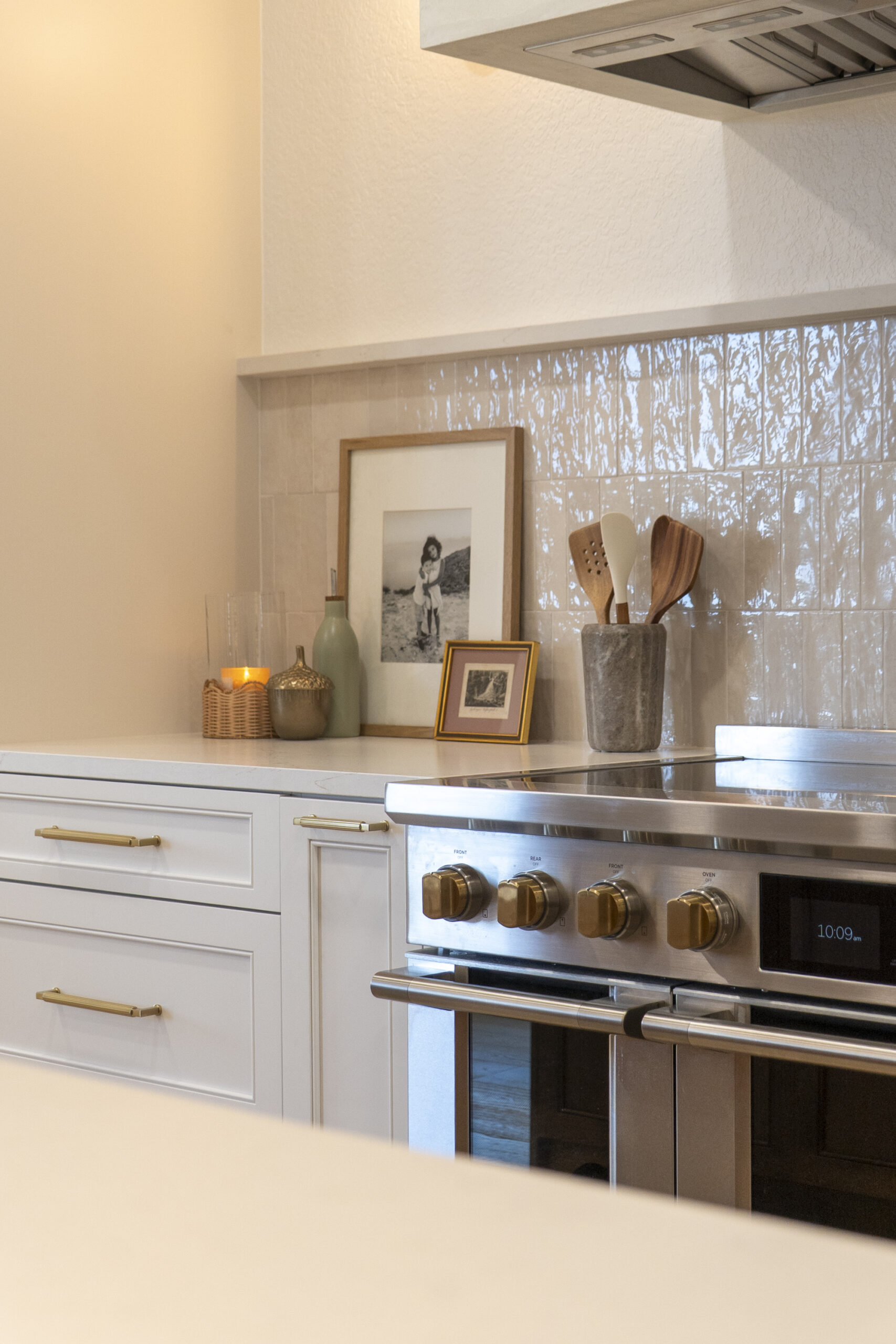 Stone Oak kitchen finish detail